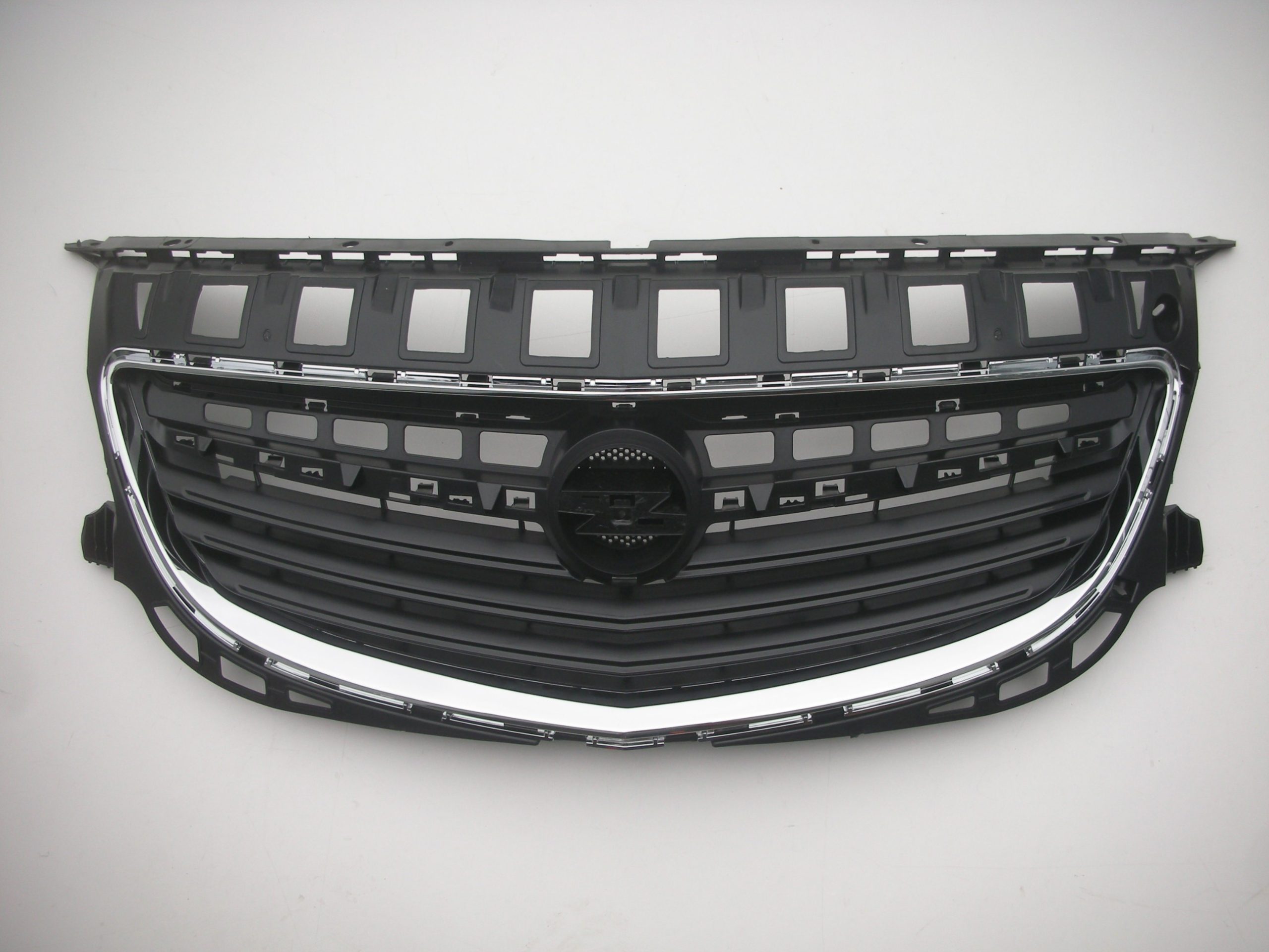 Chrom-Kühlergrill Opel Insignia A Lift 2013-2017