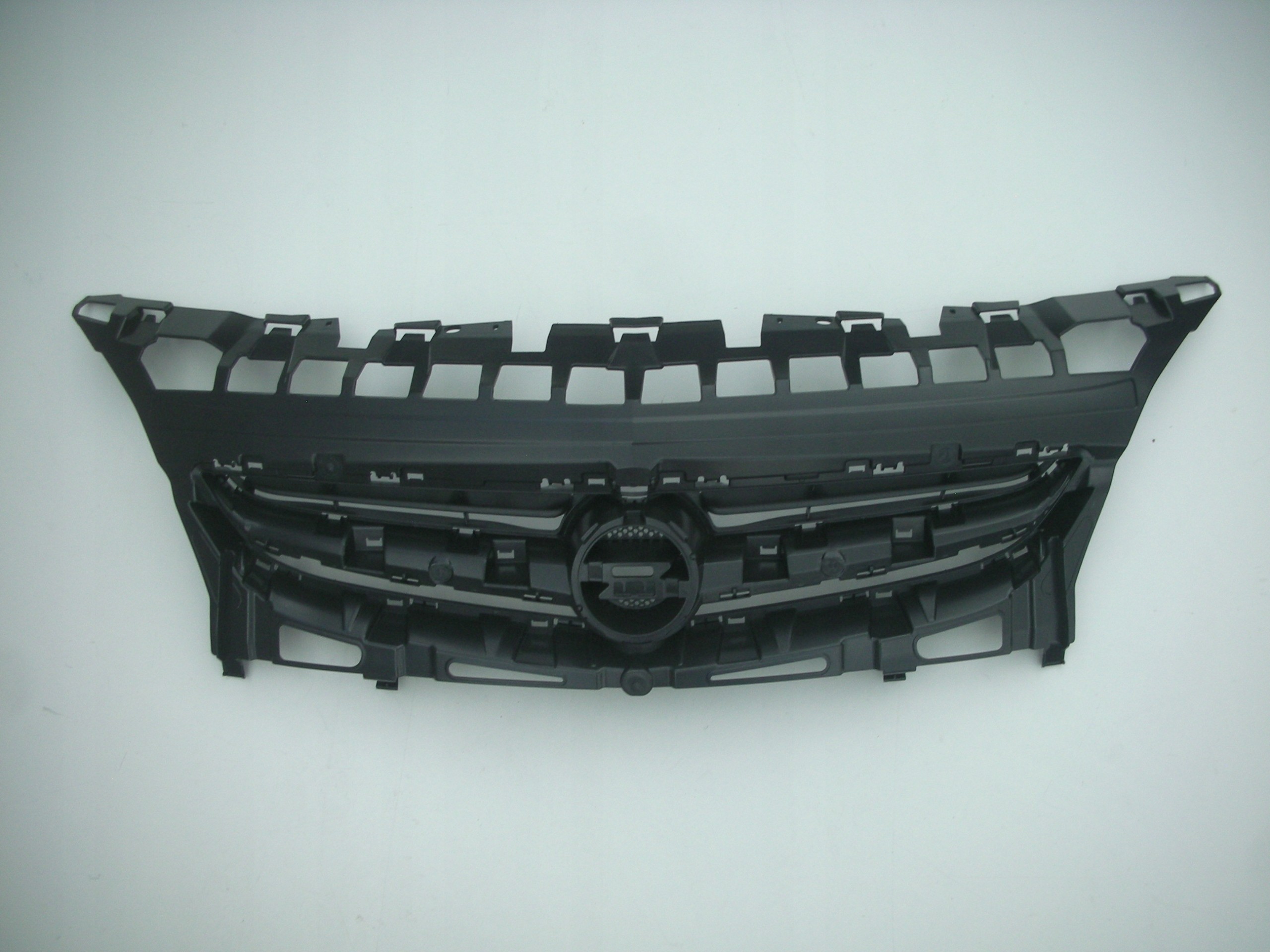 Kühlergrill Opel Astra J Lift 2012-2015