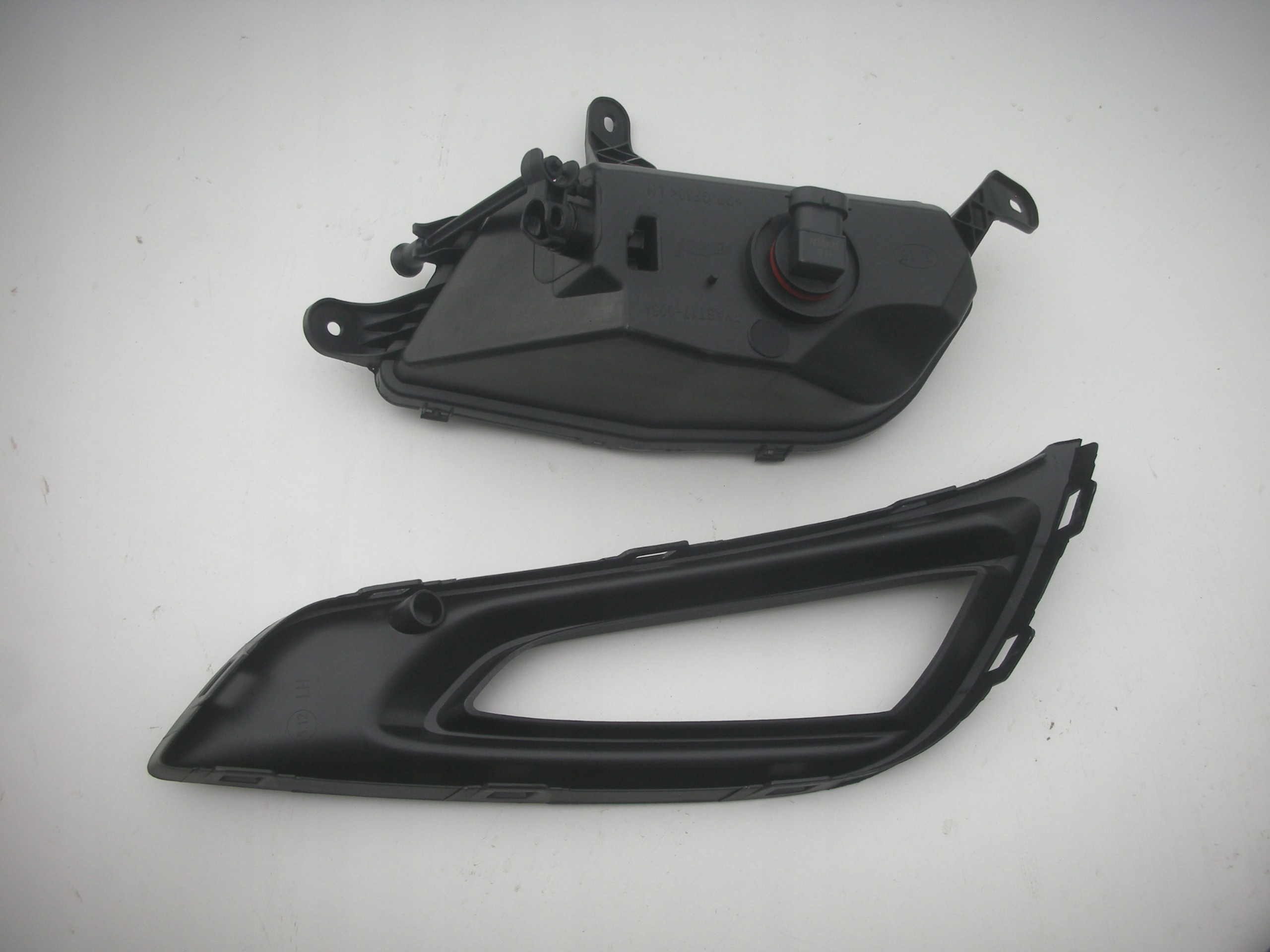 Gitter Blende+ Halogen rechts Opel Astra 4 K 2017-2019