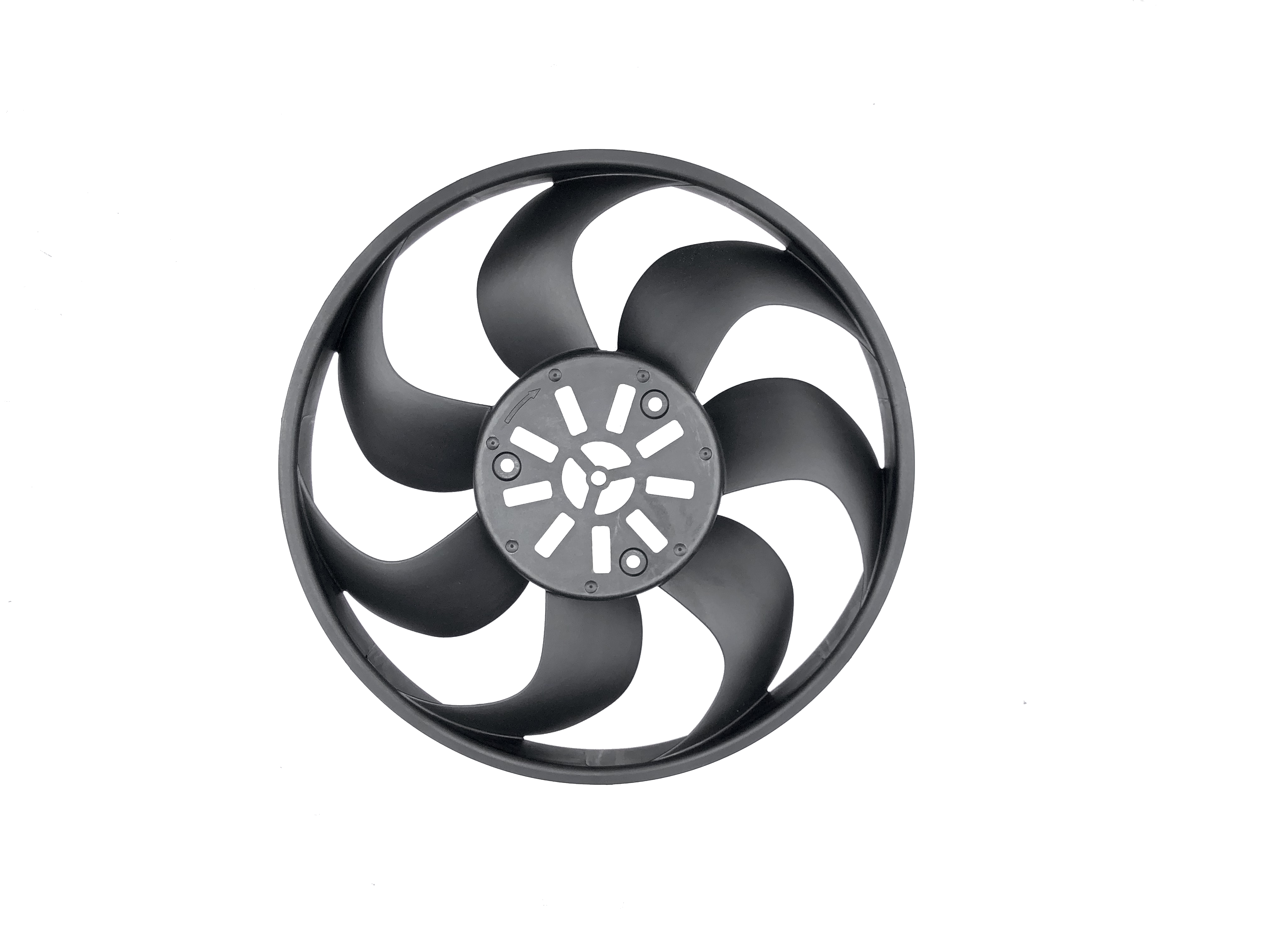 Der Lüfterpropeller des Kühlers Fiat Talento 2.0 dCi 2019-2021 214817257R